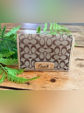 Coach Brown/Tan Signature Canvas Gold Wallet